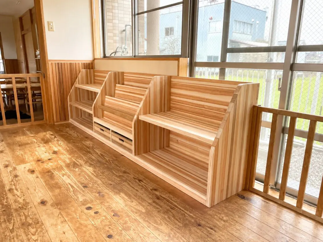 F保育園に納品した木製家具